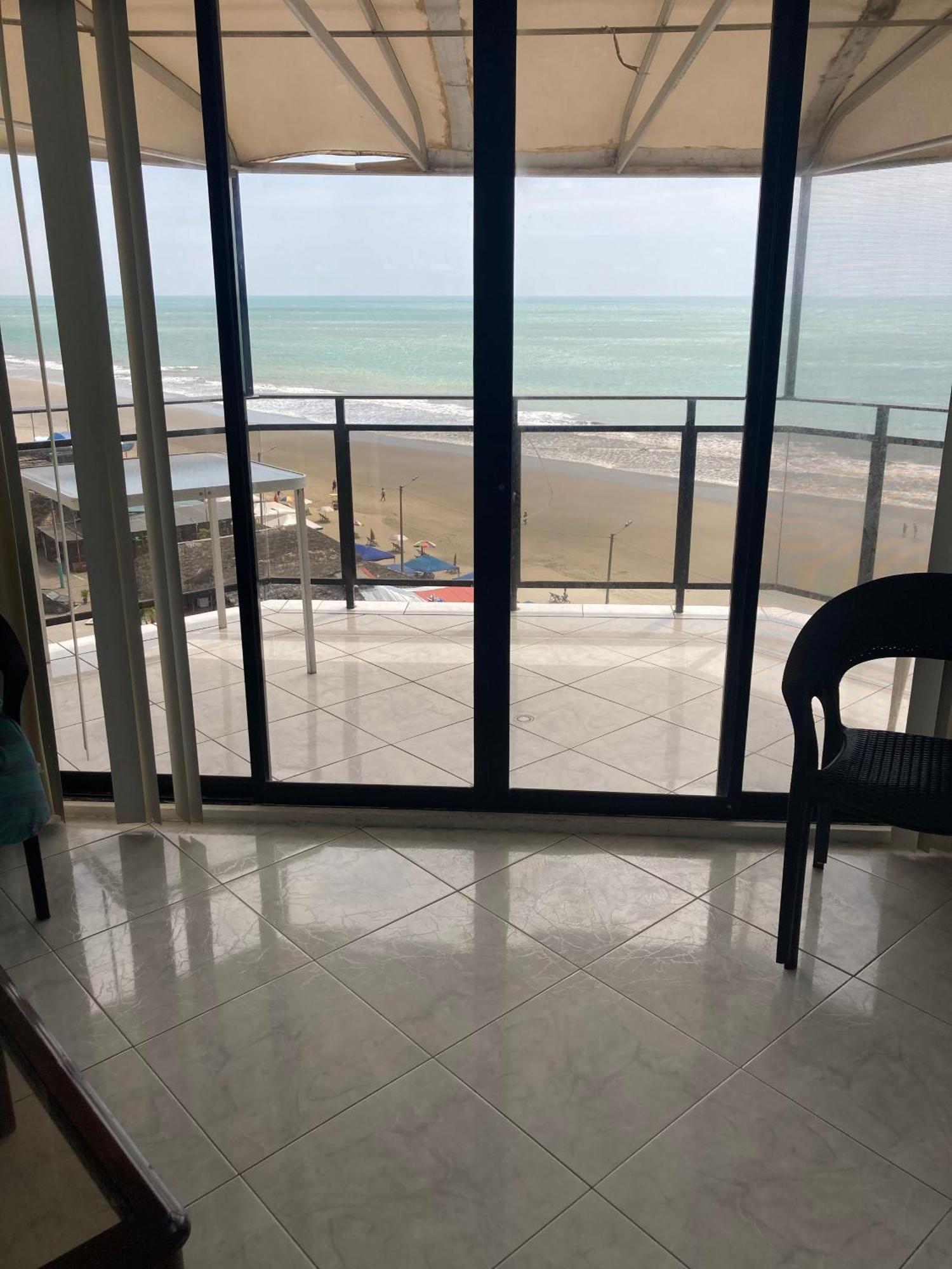 Departamento 4 12 Personas Vista Al Mar 8vo Piso Playa Almendro Tonsupa